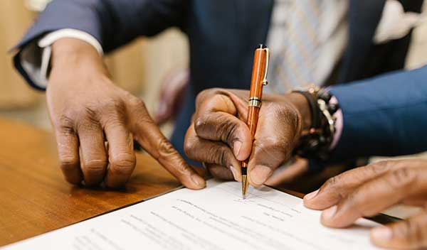 Corporate Legal Consulting